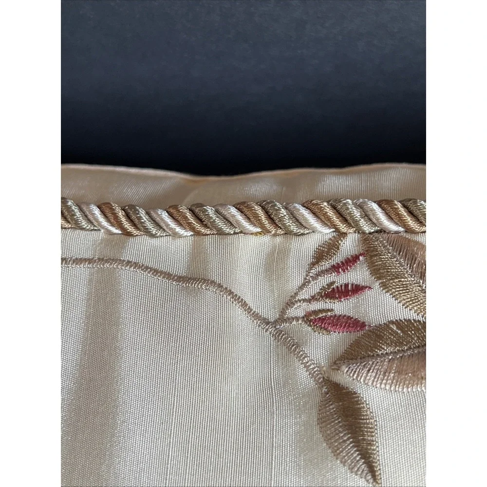 Croscill Rose Garden Floral Throw Pillows x2 16x16 & 16x12 Embroidered Tassels